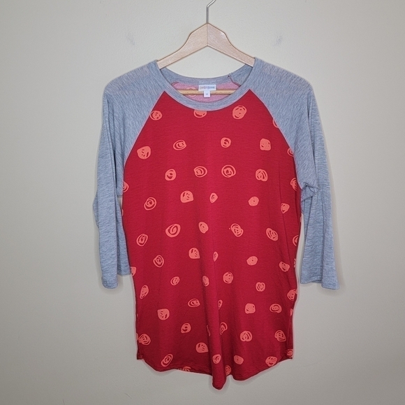 LuLaRoe | Red Dot Print Randy 3/4 Sleeve Raglan Tee Size Medium - Picture 5 of 5